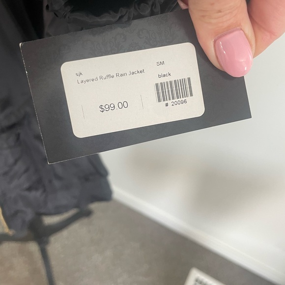 Women’s Jacket - Picture 7 of 13